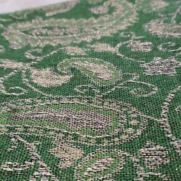 Shiny Double Sided Scarf/Wrap - Picture 2 of 6